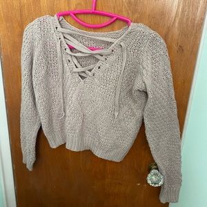 KNITTED SWEATER